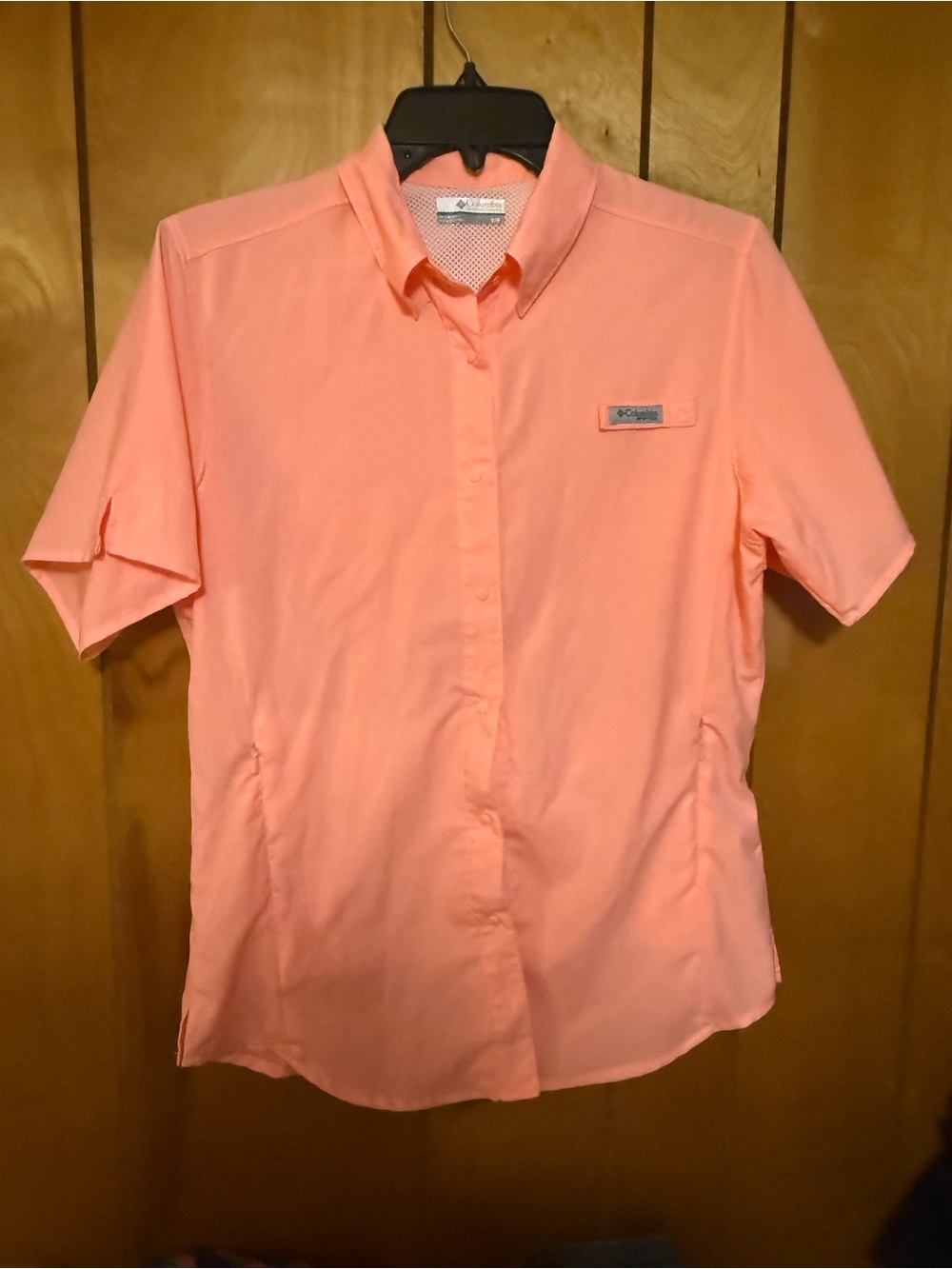 Columbia Short-Sleeve Button-Up Shirt in Coral